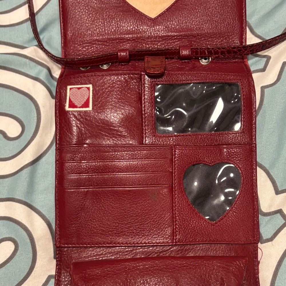 Brighton Red Croc-Embossed Leather Crossbody Bag - Picture 4 of 8